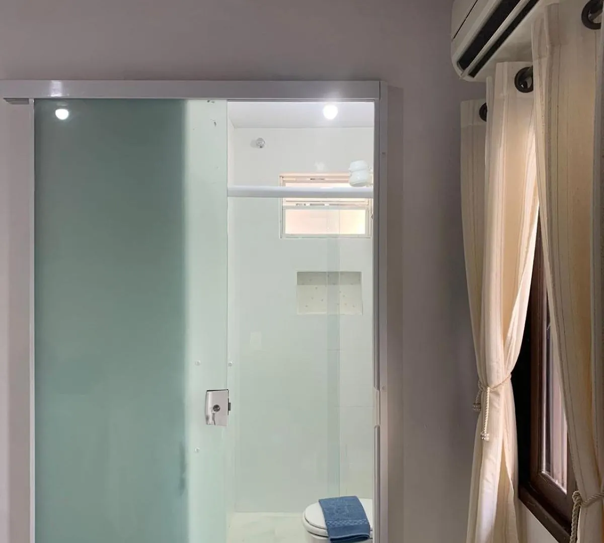 Flat Encantador 300M Da Praia E Roda Gigante 2 Andar 0*, Balneario Camboriu