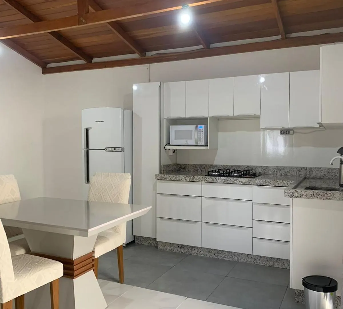 Flat Encantador 300M Da Praia E Roda Gigante 2 Andar Daire Balneario Camboriu